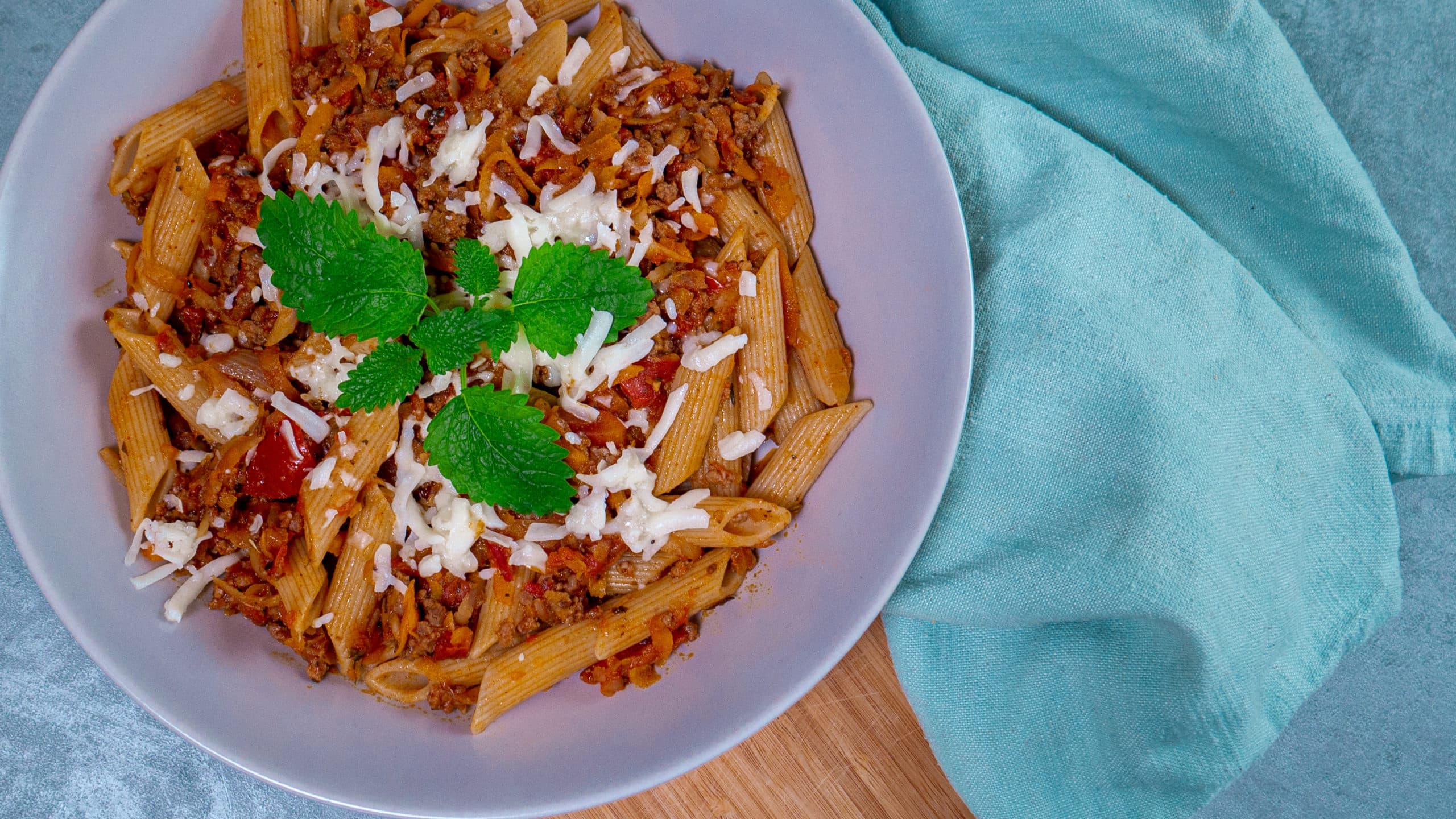PASTA BOLOGNESE
